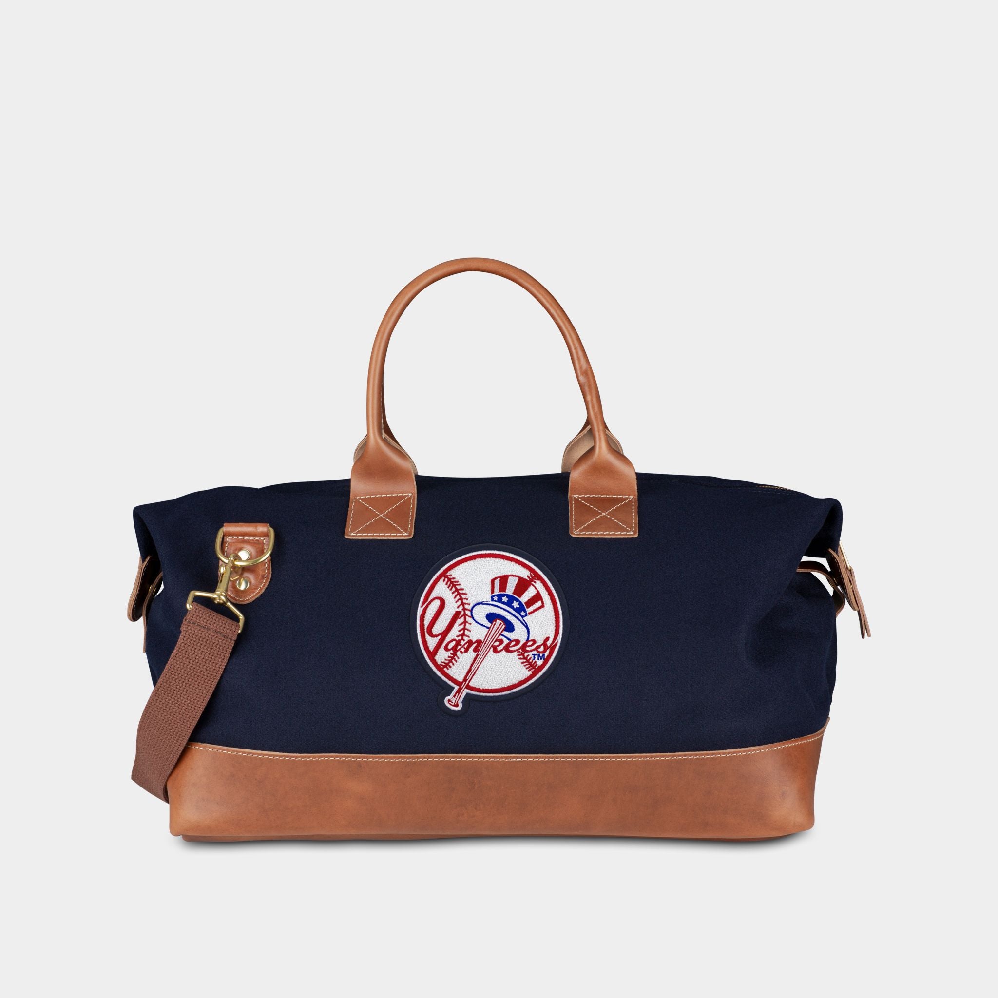 New York Yankees Weekender Duffle Bag | Heritage Gear