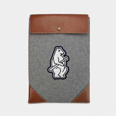 Chicago Cubs Cooperstown Collection "Vintage Cub" Laptop Folio Sleeve