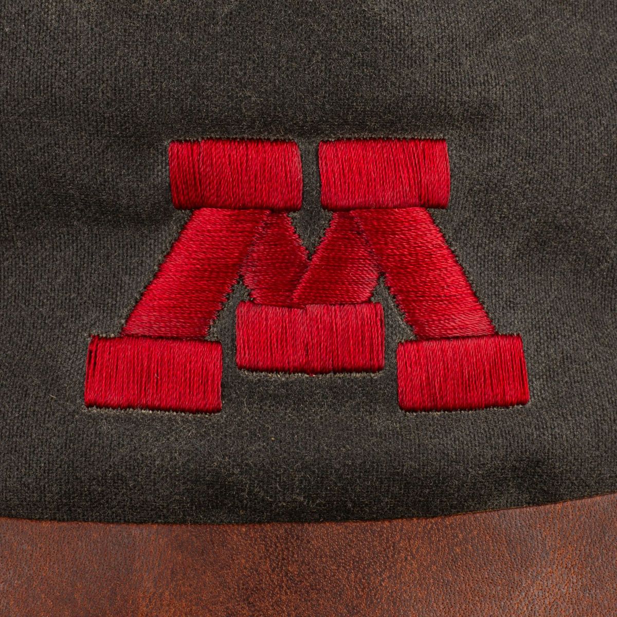 Minnesota Golden Gophers Field Hat