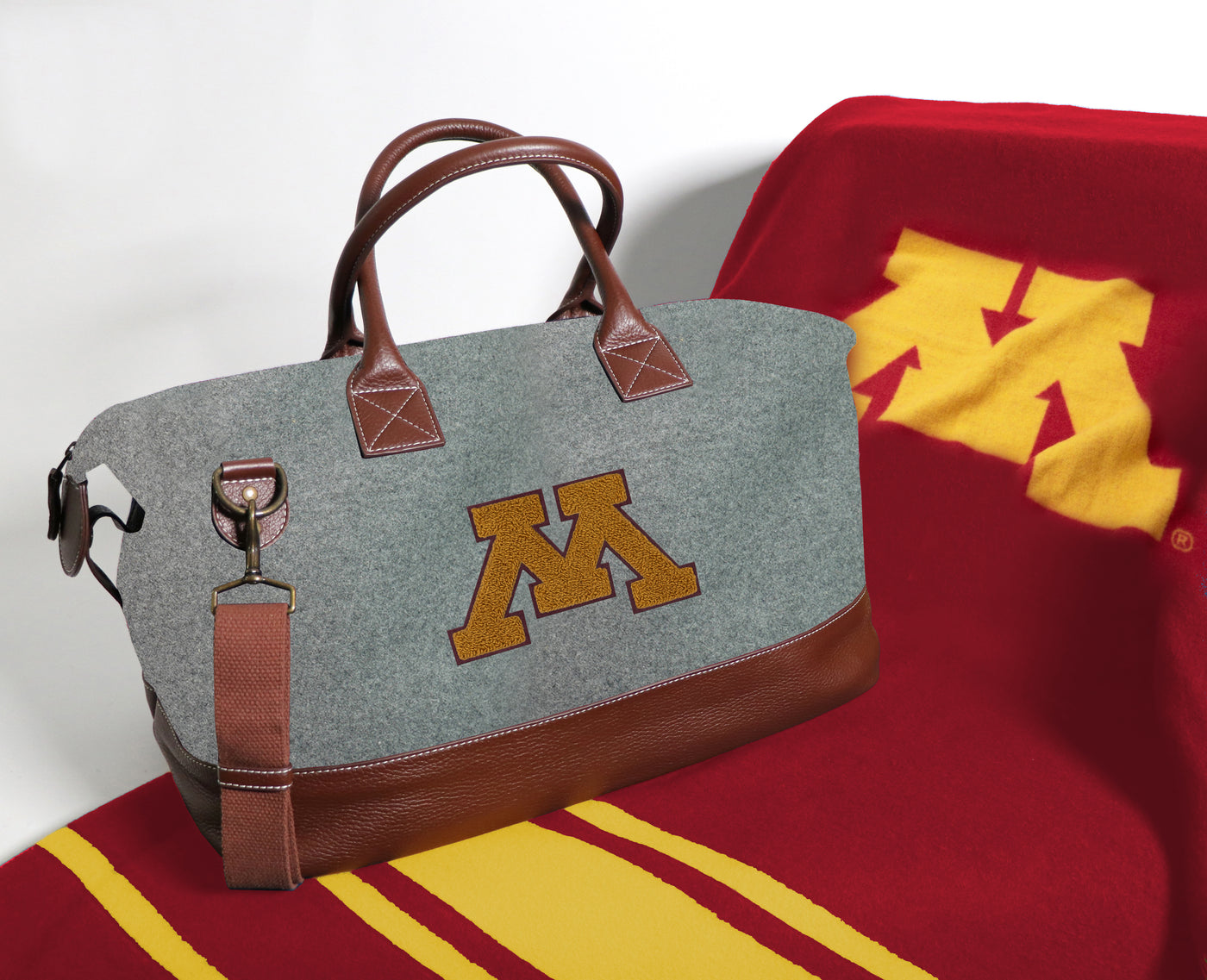 Minnesota Golden Gophers Weekender and Jacquard Blanket Set