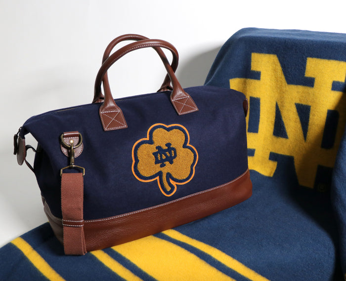 Notre Dame Fighting Irish Clover Duffle Bag & Jacquard Blanket Set