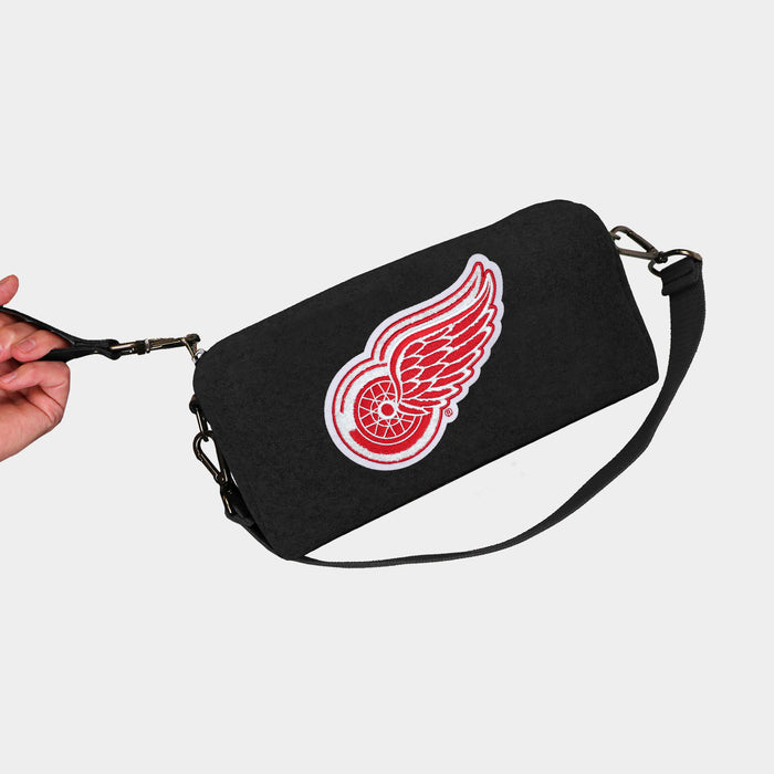 Detroit Red Wings Black Wool Locker Room Bag