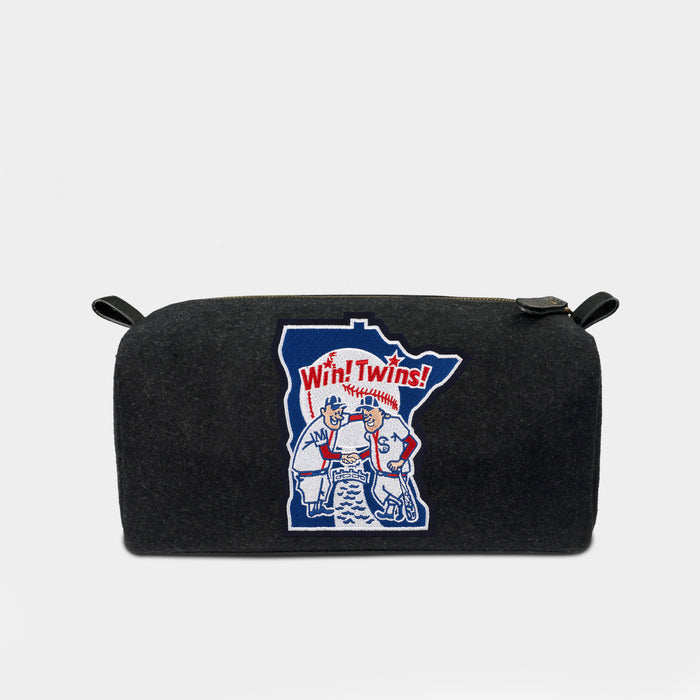 Minnesota Twins Vintage Black Wool Dopp Kit