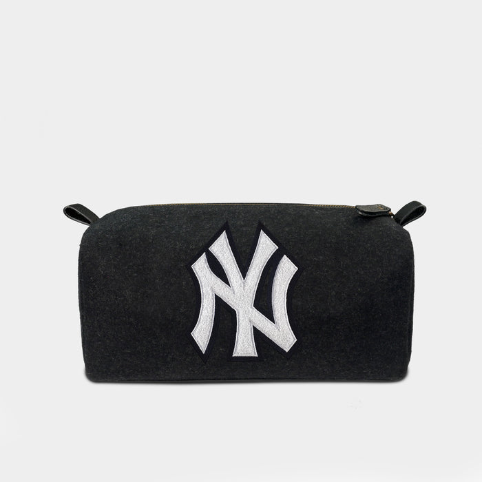 New York Yankees "NY" Black Wool Dopp Kit