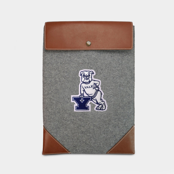 Yale Bulldogs Mascot Laptop Folio Sleeve